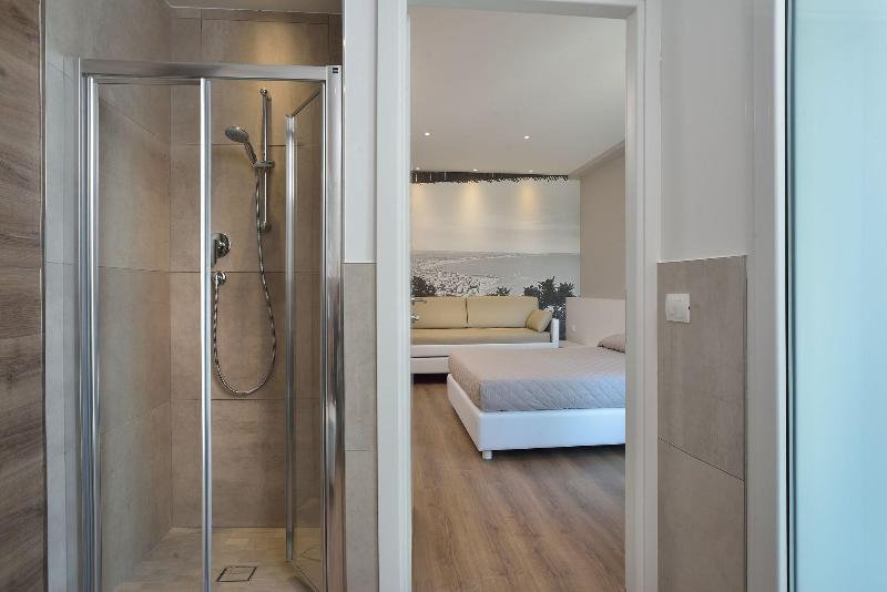 Embassy Hotel & SPA - Oda