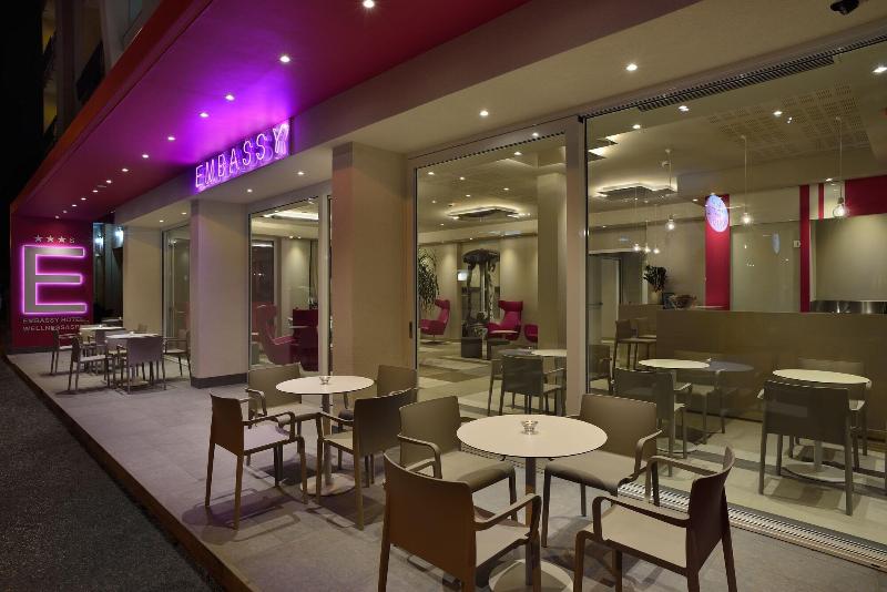 Embassy Hotel & SPA - Teras