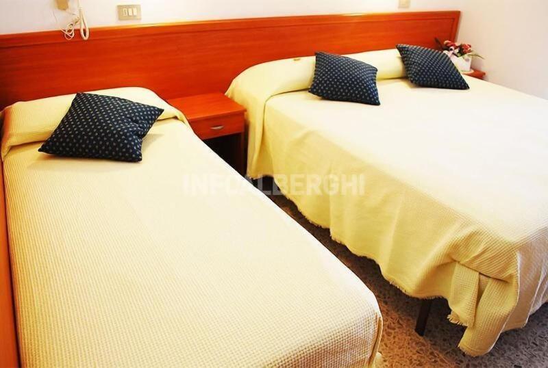 Hotel Caesar - Oda