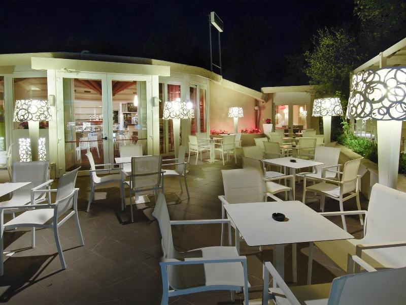 Hotel Pacific - Restoran