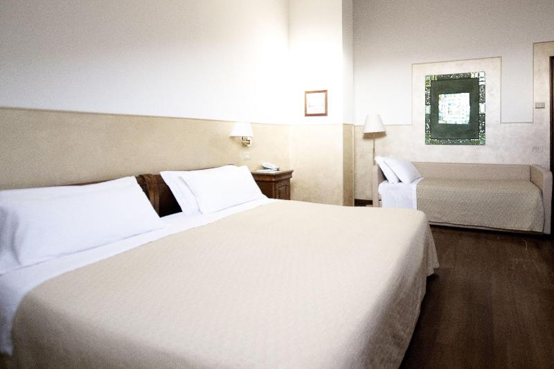 Hotel Diana - Oda