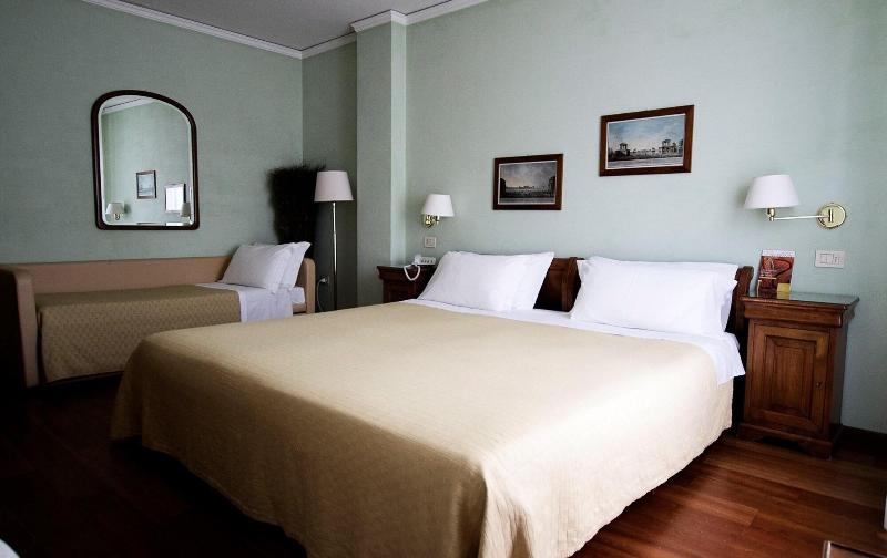 Hotel Diana - Oda