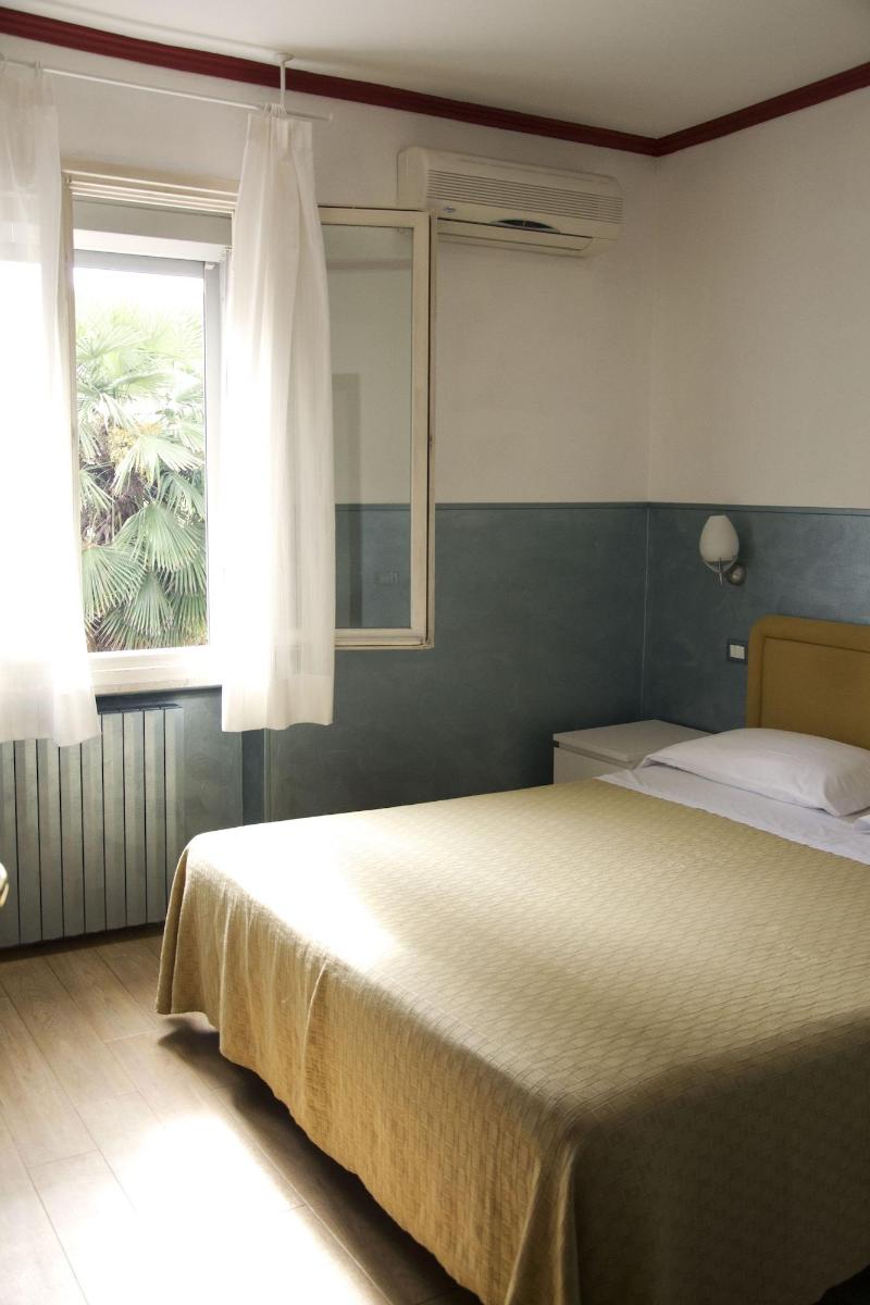 Hotel Diana - Oda