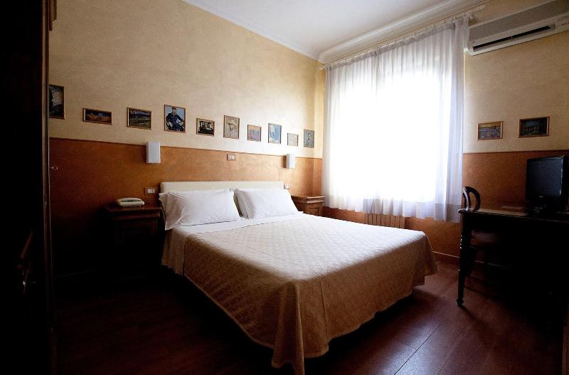 Hotel Diana - Oda