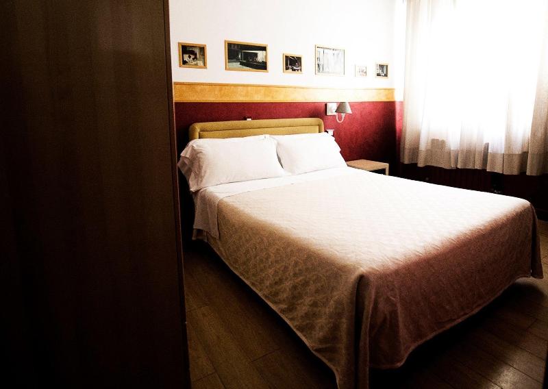 Hotel Diana - Oda
