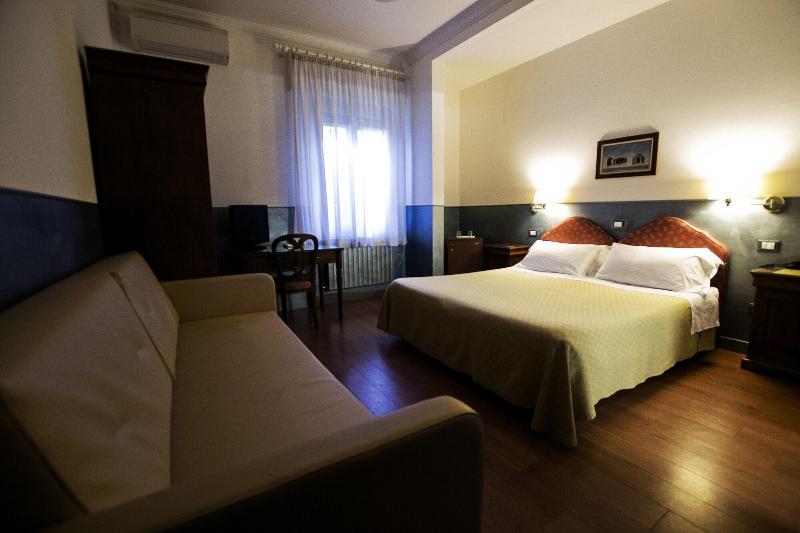 Hotel Diana - Oda