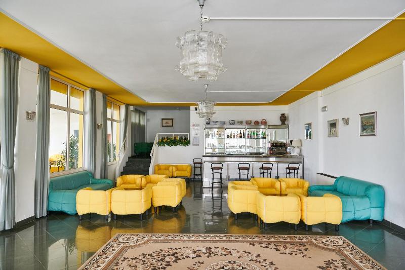 Hotel Caesar - Lobi