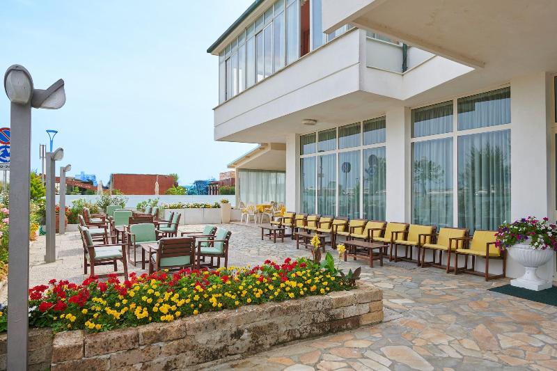 Hotel Caesar - Genel
