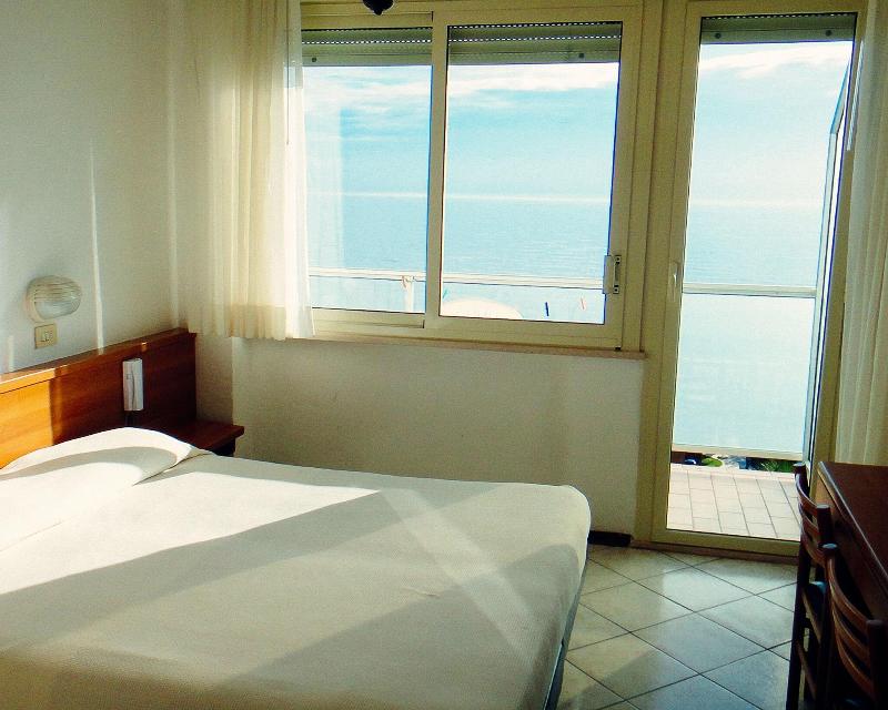 Hotel Caesar - Oda