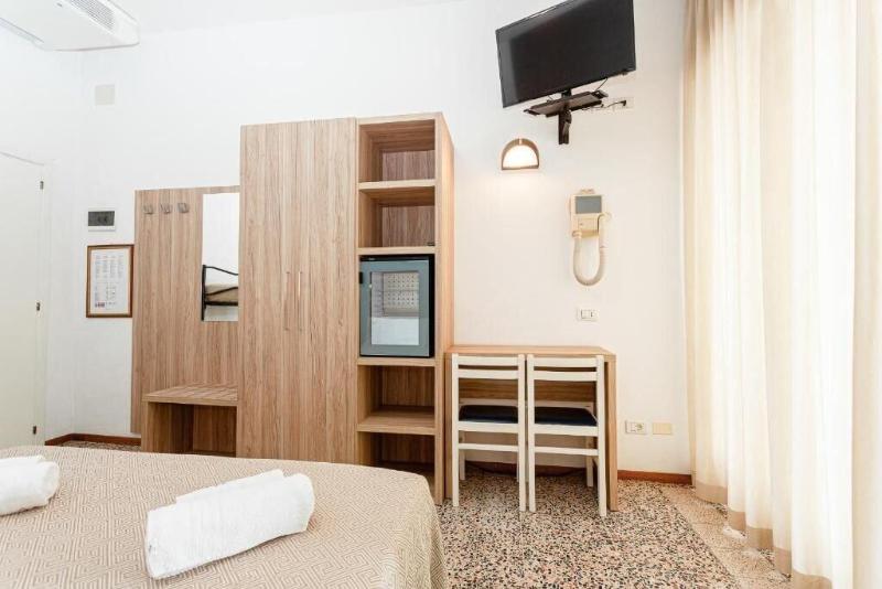 Hotel Admiral - Oda