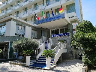 Hotel Esplanade otel fotoğrafı
