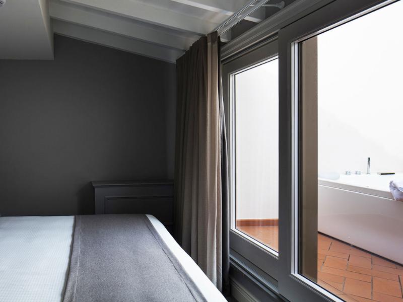 The Frame Hotel - Oda