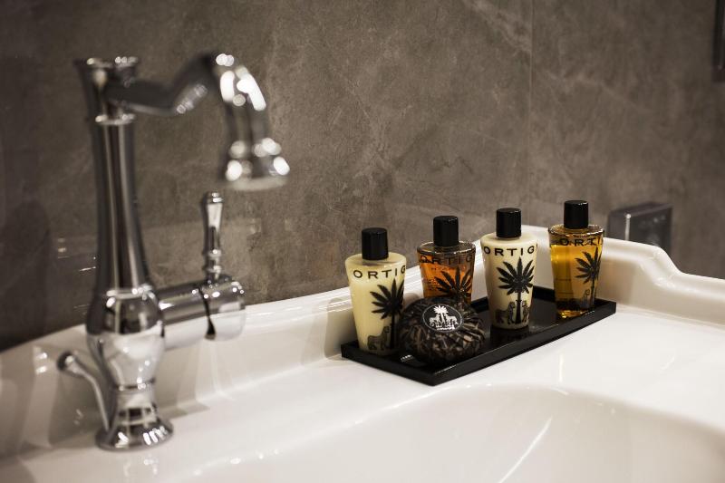 The Frame Hotel - Oda