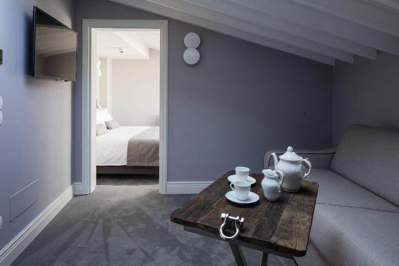 The Frame Hotel - Oda