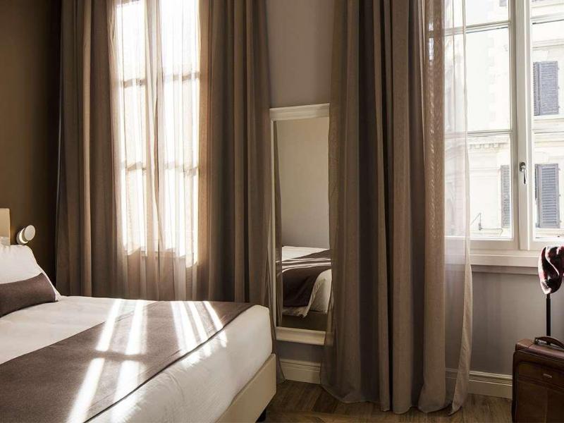 The Frame Hotel - Oda