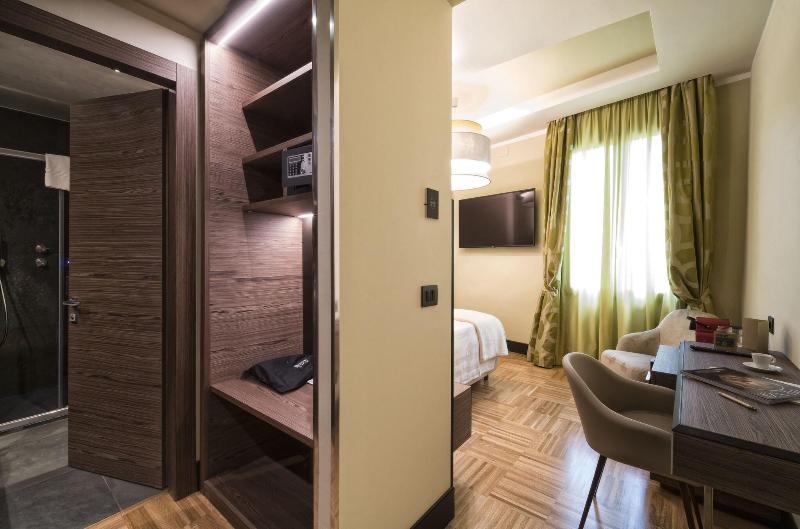 Solo Experience Hotel - Oda
