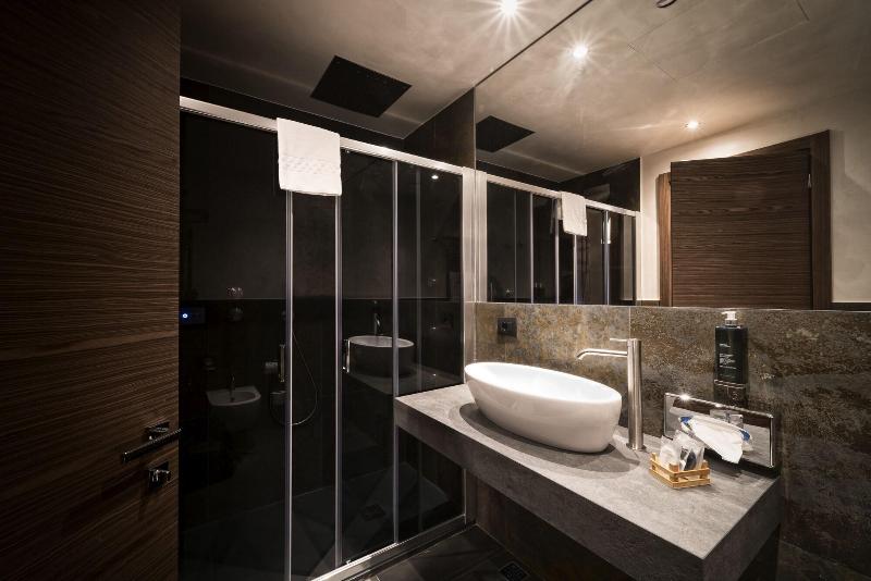 Solo Experience Hotel - Oda