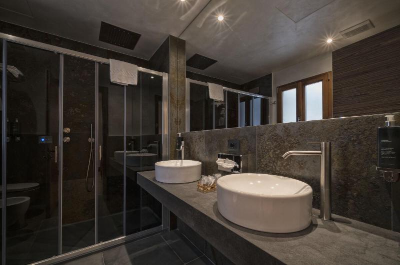 Solo Experience Hotel - Oda