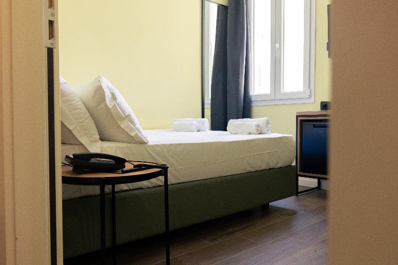 JR Hotels Hermes Firenze - Oda
