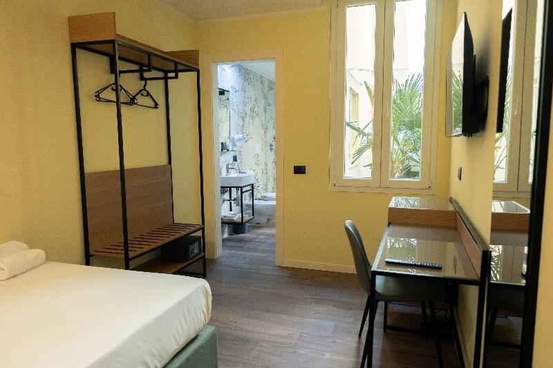 JR Hotels Hermes Firenze - Oda