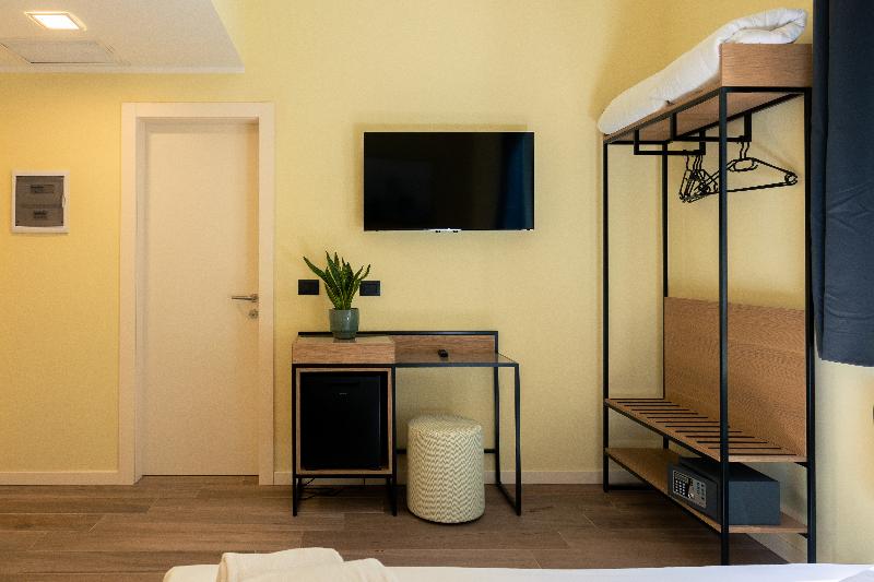 JR Hotels Hermes Firenze - Oda
