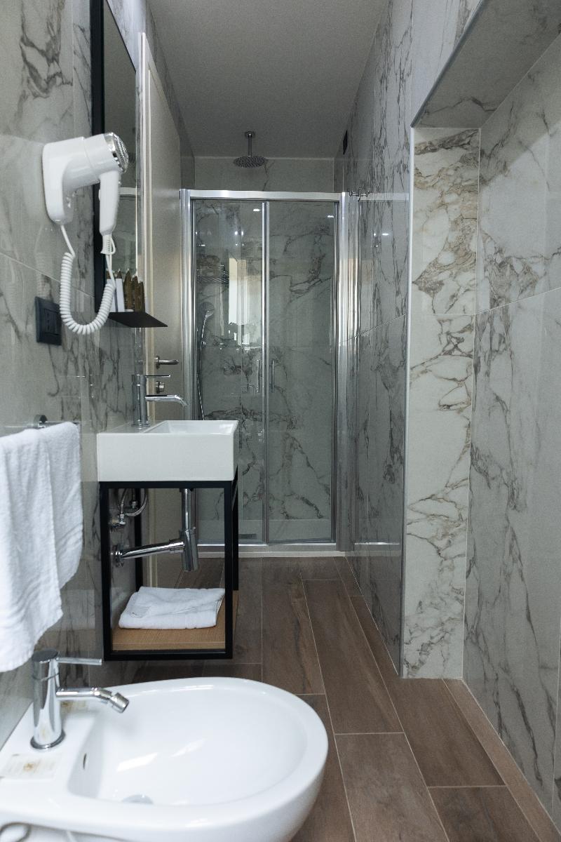 JR Hotels Hermes Firenze - Oda