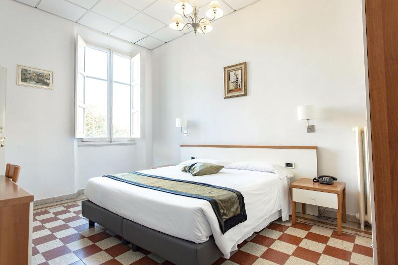 Hotel St. James - Oda