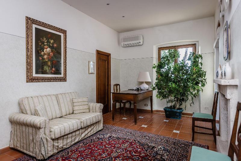 Villa Acquaviva - Lobi