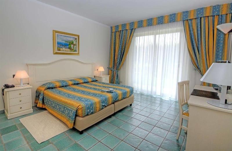 Hotel Del Golfo - Oda