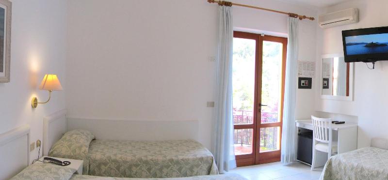 Hotel Montemerlo - Oda