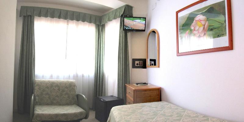 Hotel Montemerlo - Oda