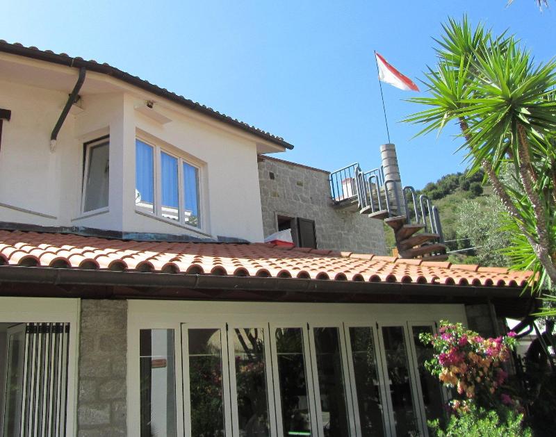 Hotel Montemerlo - Oda