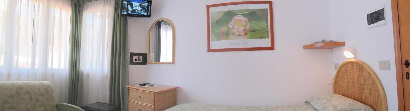 Hotel Montemerlo - Oda