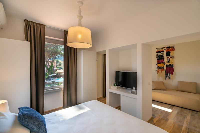 Marina Garden Hotel - Oda