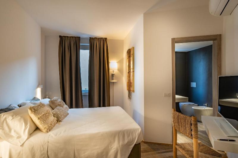 Marina Garden Hotel - Oda
