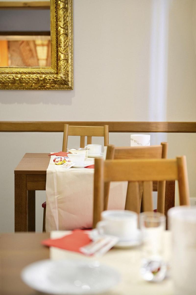 SmArt Hotel Bartolini - Restoran