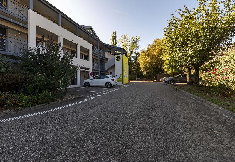 B&B Hotel Saint Etienne - La Terrasse - Genel