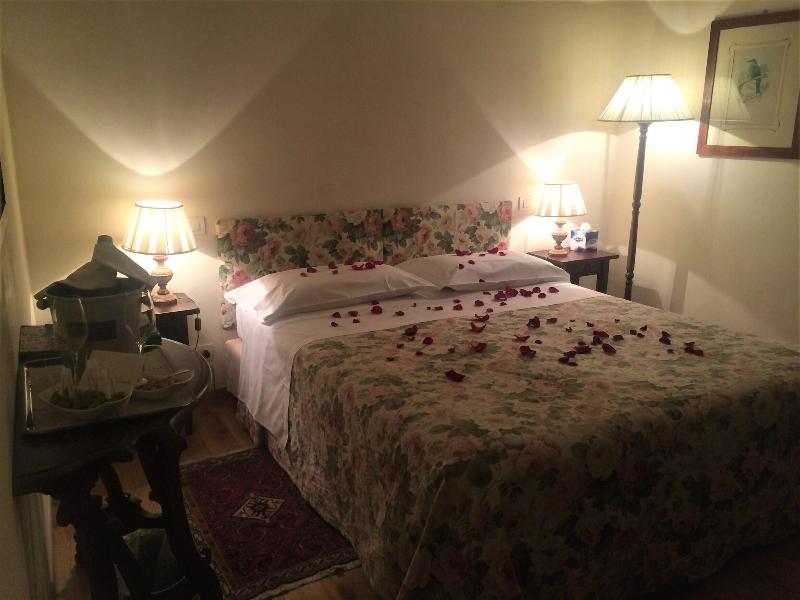 Hotel Santa Caterina Siena - Oda