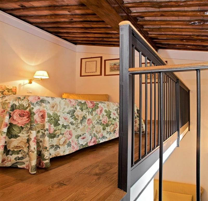 Hotel Santa Caterina Siena - Oda
