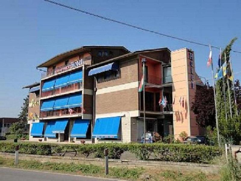 Hotel 1000 Miglia - Genel