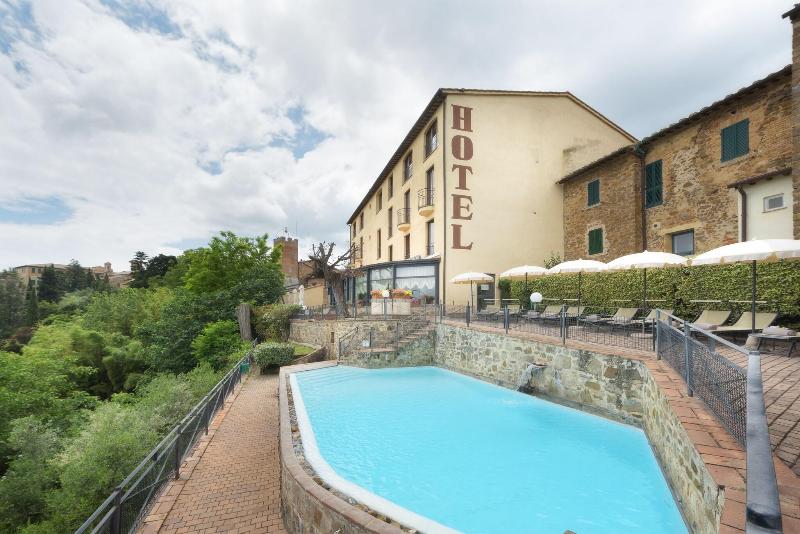 Hotel Dei Capitani - Havuz