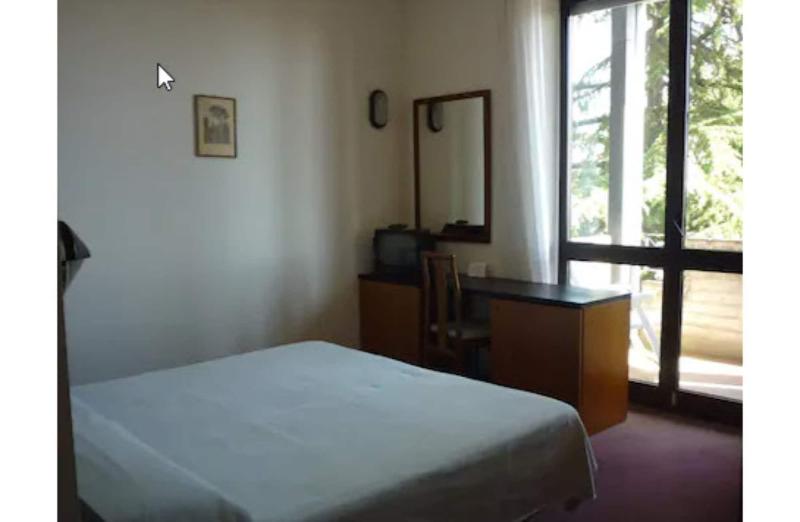 Hotel Montecarlo - Oda