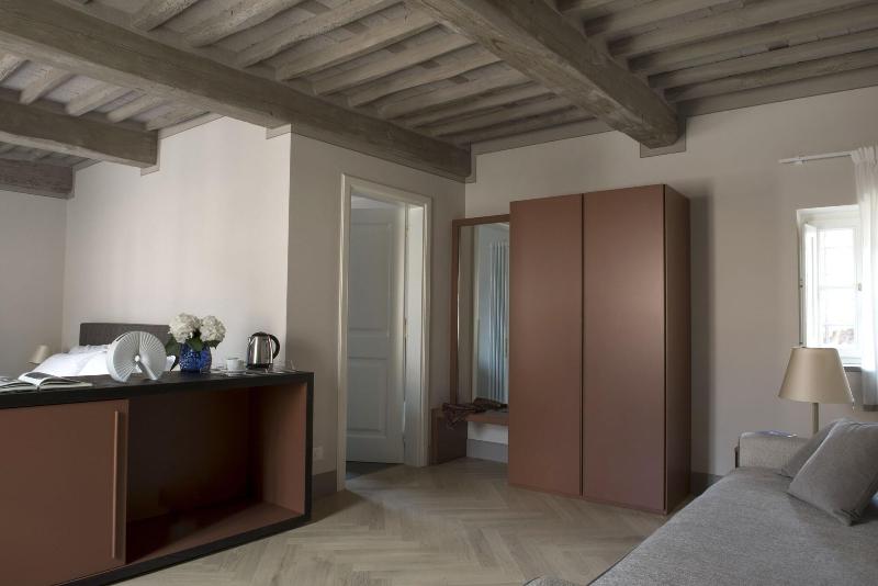 Palazzo Dipinto - Oda