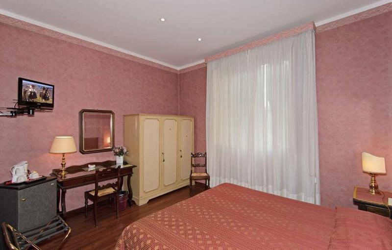 Hotel Rex - Oda