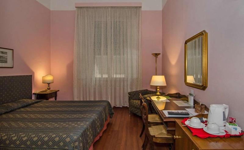 Hotel Rex - Oda