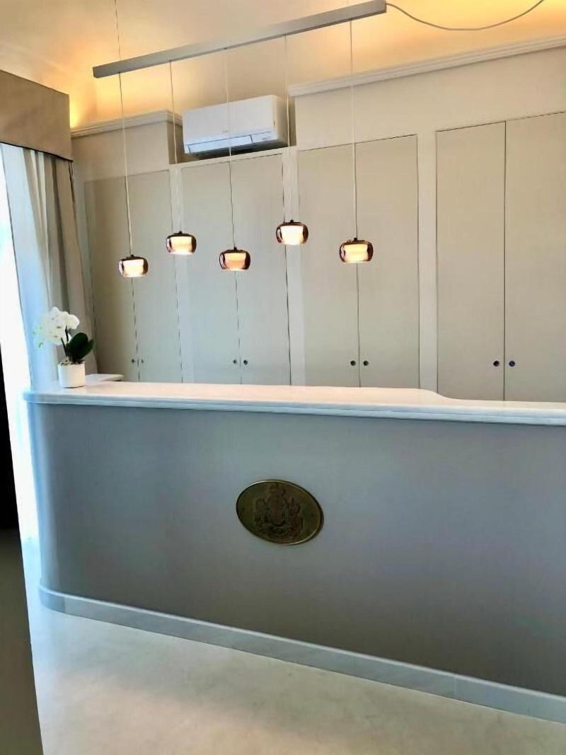Hotel London - Lobi