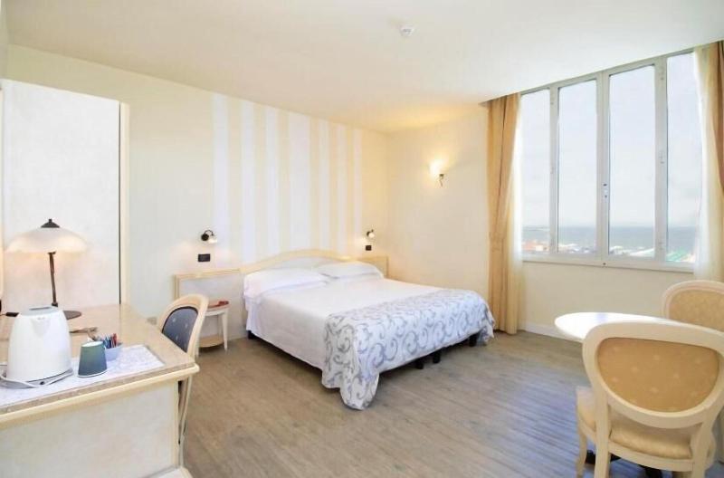 Hotel London - Oda