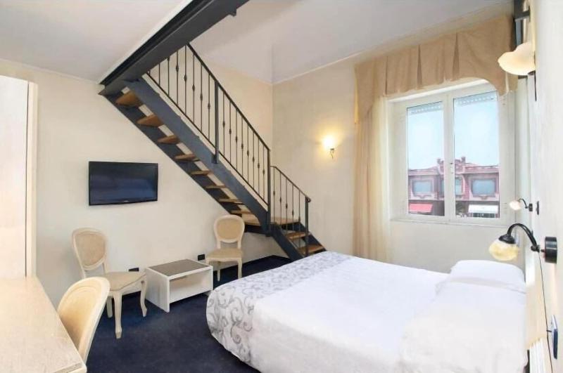 Hotel London - Oda