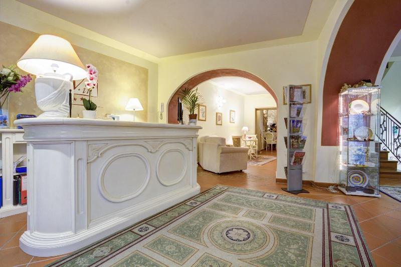 Hotel Volterra In - Lobi