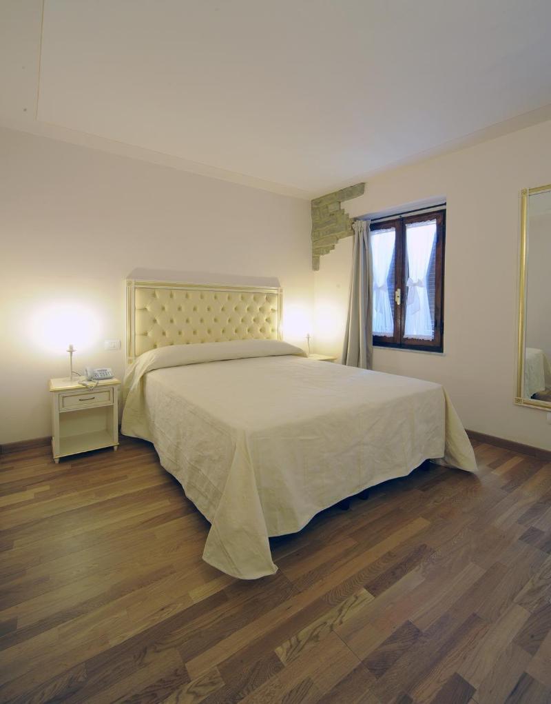 Hotel Volterra In - Oda